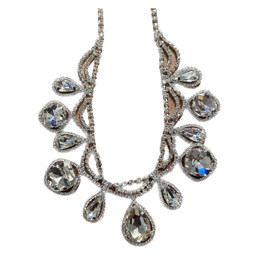 NWT! Cezanne Crystal and Rhinestone Statement Necklace